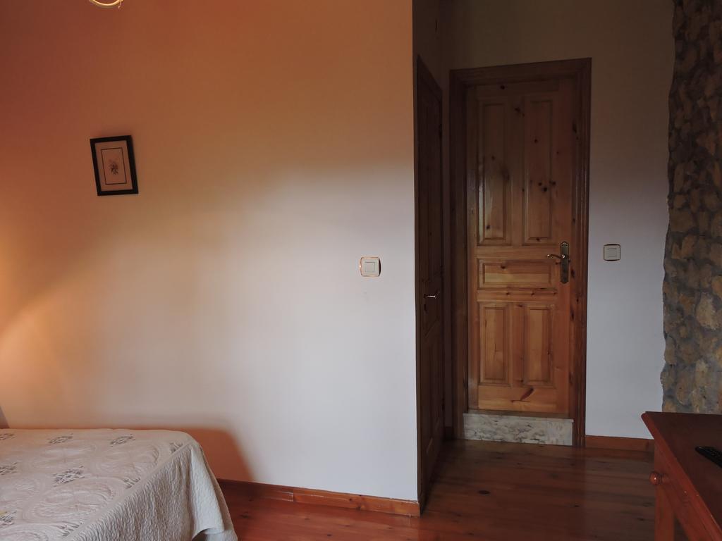 Maison d'hôtes Ablanera 2 à Onís Extérieur photo